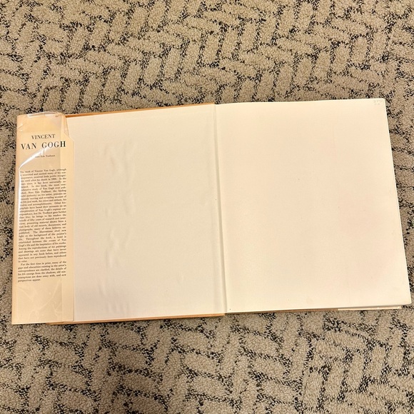 Vincent Van Gogh Art Book - Picture 7 of 9